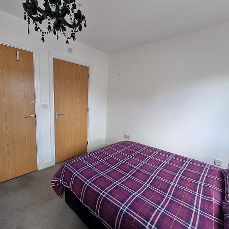 King En-Suite Close To The A30 Кембърн Екстериор снимка